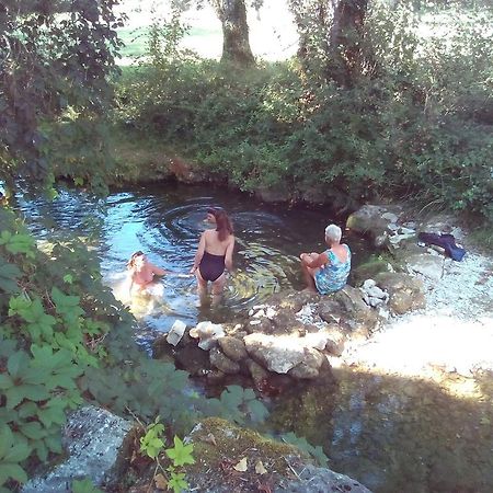 Chambres D'Hotes Au Pere Louis Labastide-du-Vert Kültér fotó