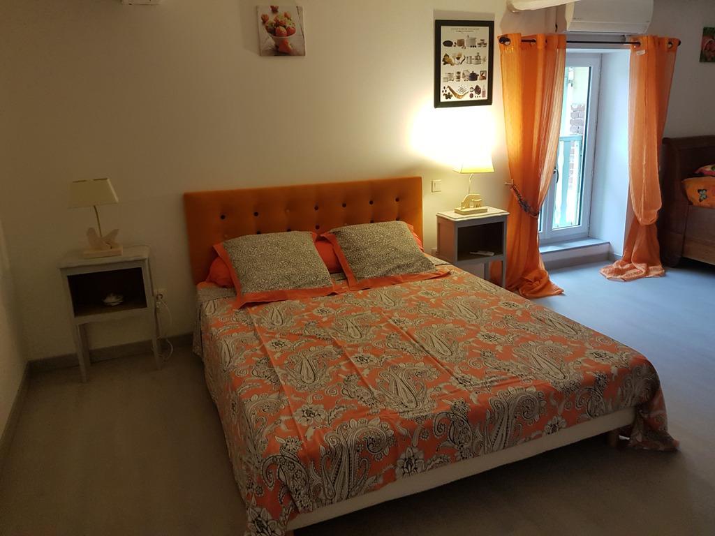 Chambres D'Hotes Au Pere Louis Labastide-du-Vert Kültér fotó