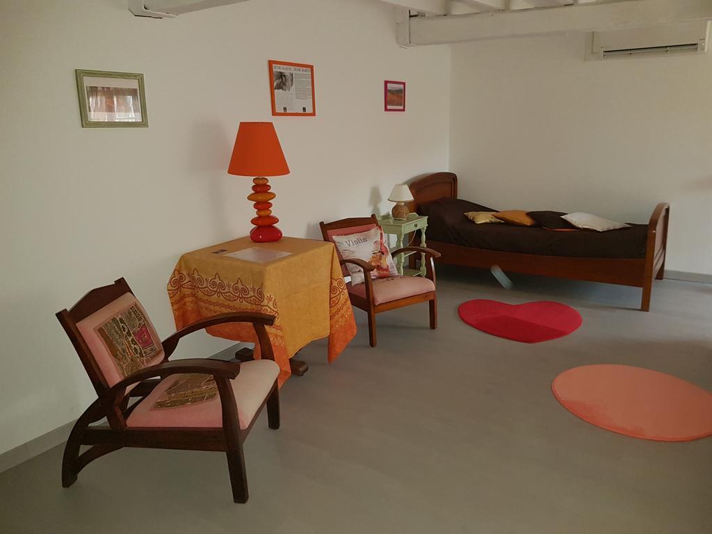 Chambres D'Hotes Au Pere Louis Labastide-du-Vert Kültér fotó