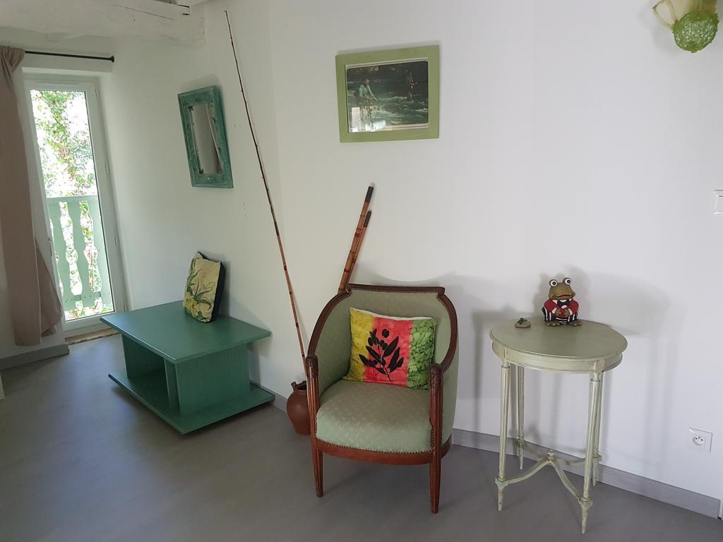 Chambres D'Hotes Au Pere Louis Labastide-du-Vert Kültér fotó
